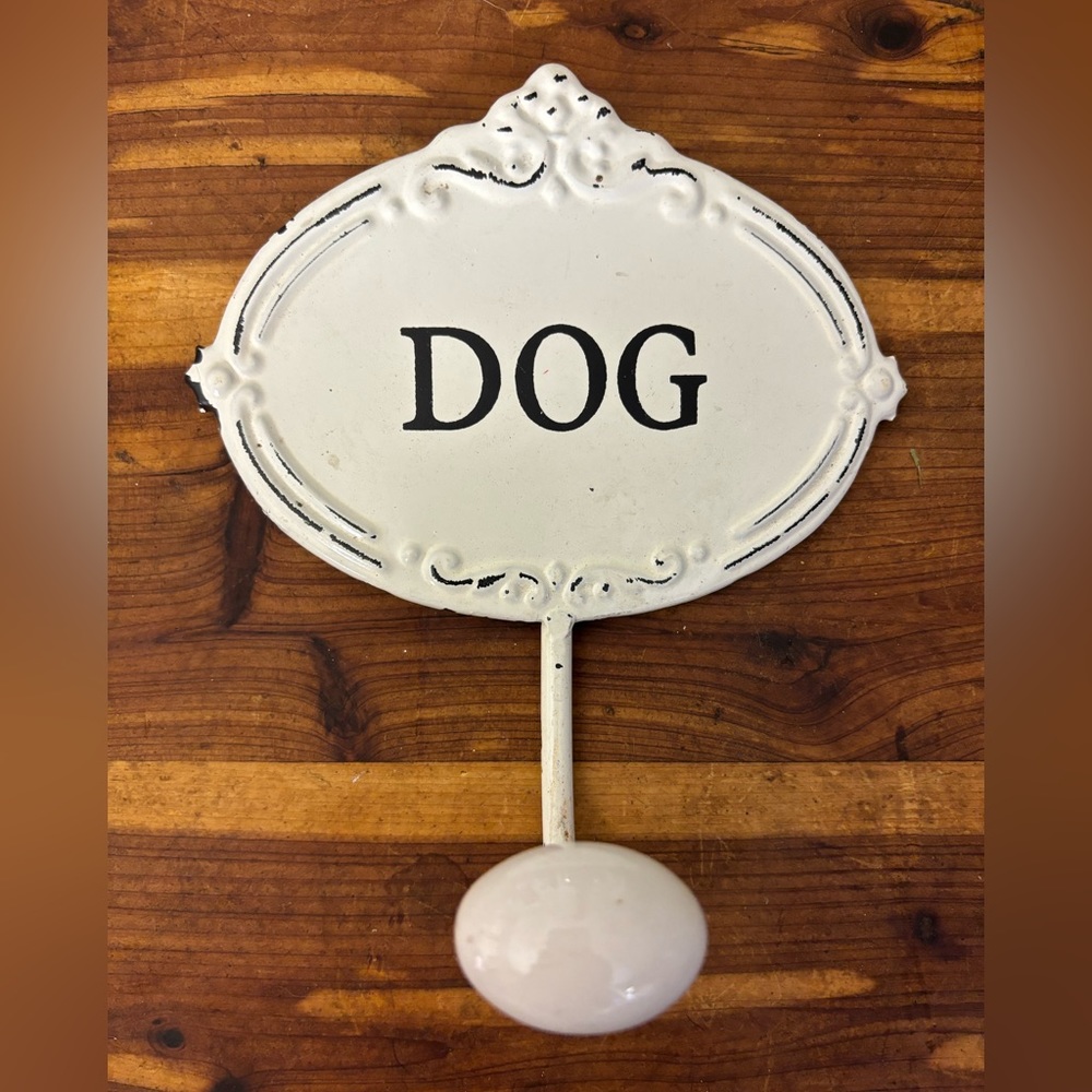 White Enamel "Dog" Leash Hanger Metal Wall Key Rack Holder Leash Hook  5"